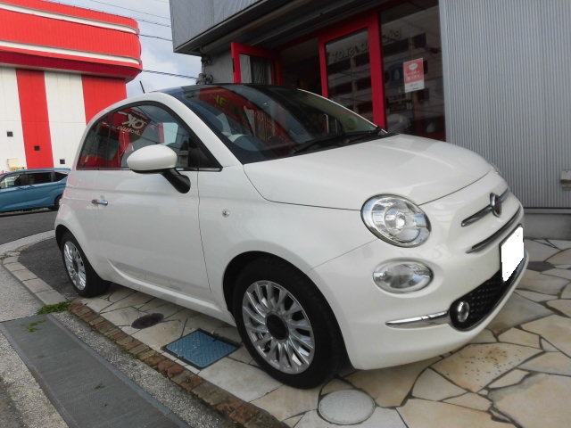 大阪・FIAT500☆バックカメラ取り付け