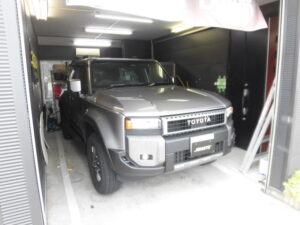 兵庫県・ランクル250☆KICKERスピーカーポン付けセット取り付け